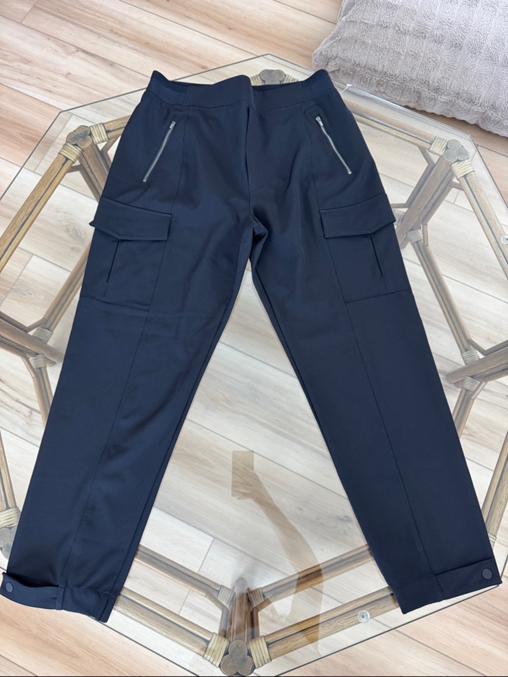 Athleta Black women’s Cargo Pants with Zip Pockets